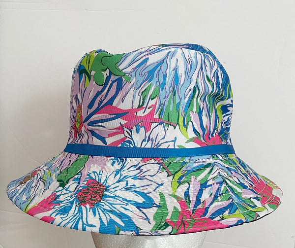 Camping summer hat,  Embroidery daisy hat, mother gifts, mom cap, daisy Bucket Hat