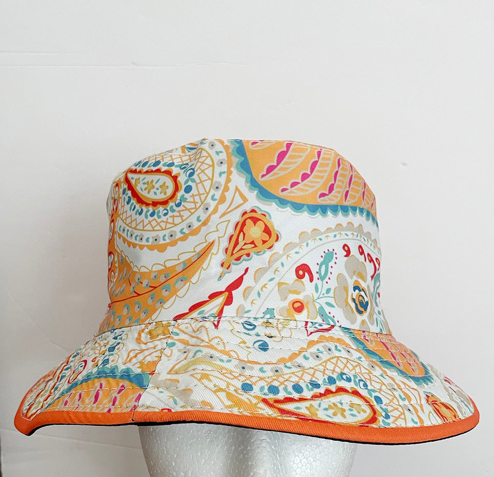 Camping summer hat,  Embroidery daisy hat, mother gifts, mom cap, daisy Bucket Hat