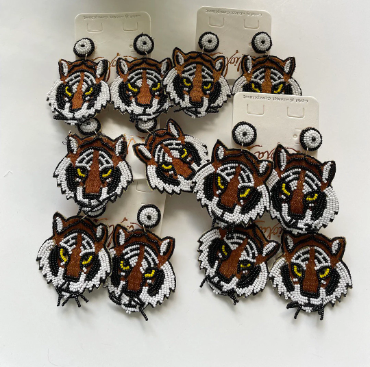 Tigers Seed beads earrings ,Game Day Earrings ,Football Earrings, Handmade Jewelry, Gameday Earring
