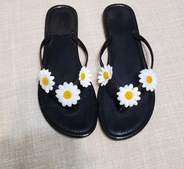 Women's slippers/ Sunflowers sandals/ Casual Flat Thong Flip Flops Sandals Sassy