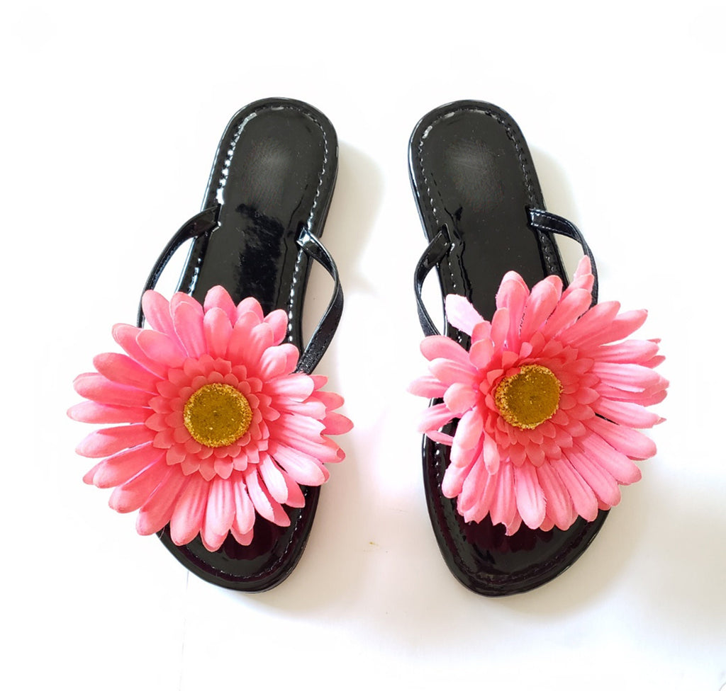 pink daisy sandals Sunflower slippers/Women's slippers/ Sunflowers sandals/Sunfl
