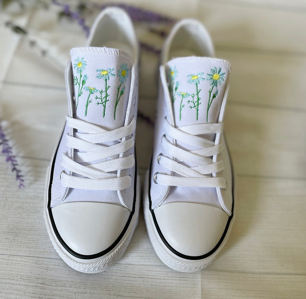 Wildflowers Embroidered Sneakers , Bloom Floral Minimalist Gift For Nature Lovers/Wildflowers shoes/Lavender flowers